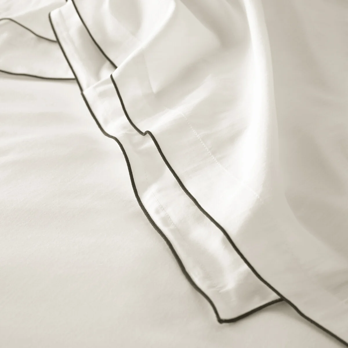 Victor Checkerboard 100% Washed Cotton Satin 300 Thread Count Duvet Cover – image 4