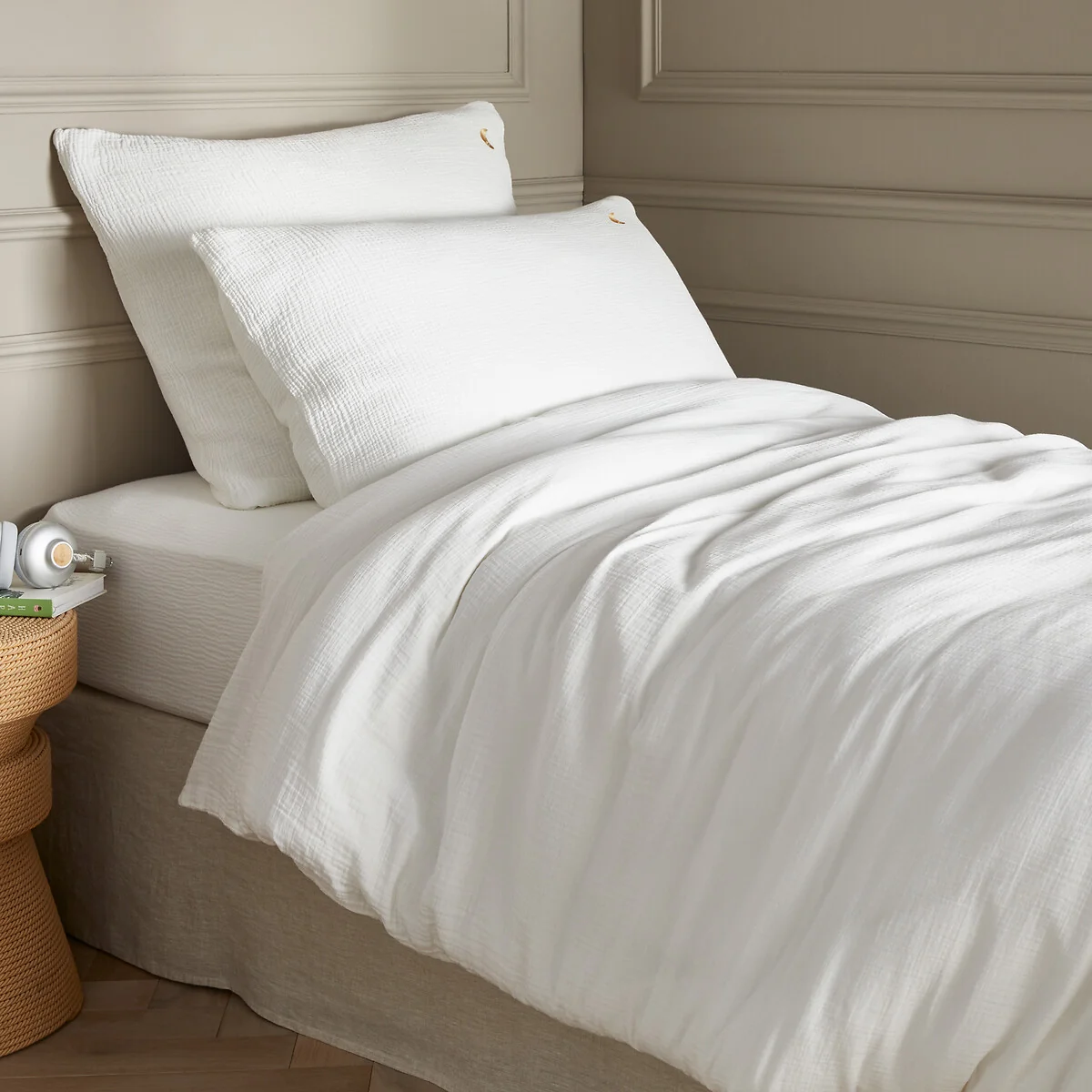Cuddly Organic Cotton Muslin 250 Thread Count Duvet Cover – image 2