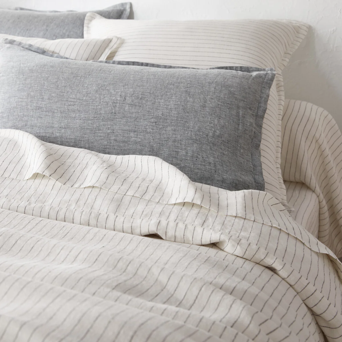 Linot Striped 100% Washed Linen Duvet Cover – image 3