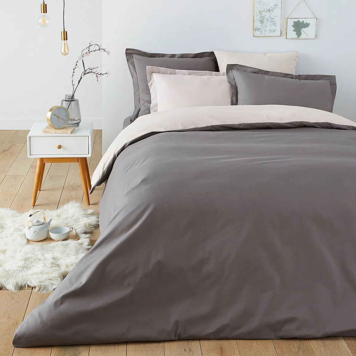 Two-Tone Cotton Duvet Cover – image 1