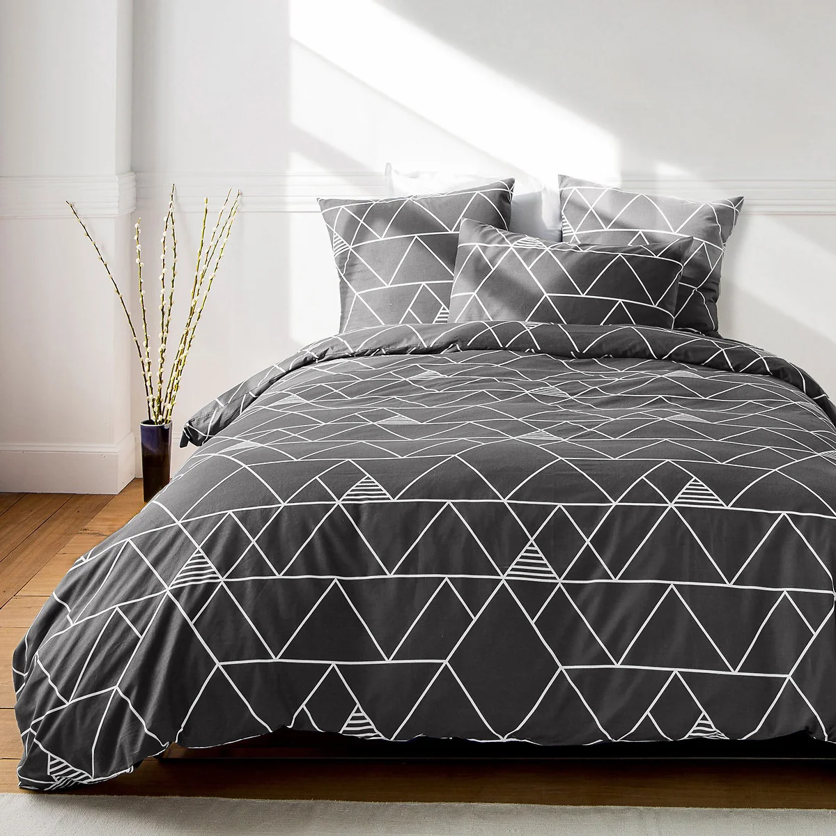 Odin Geometric 100% Cotton Duvet Cover – image 1