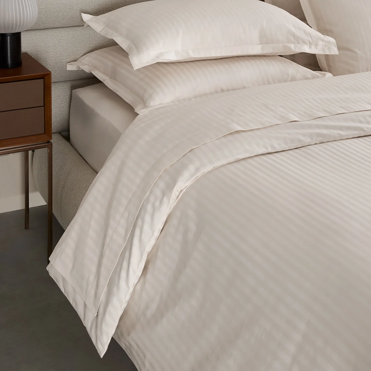Galor Cotton Satin 400 Thread Count Duvet Cover – image 4