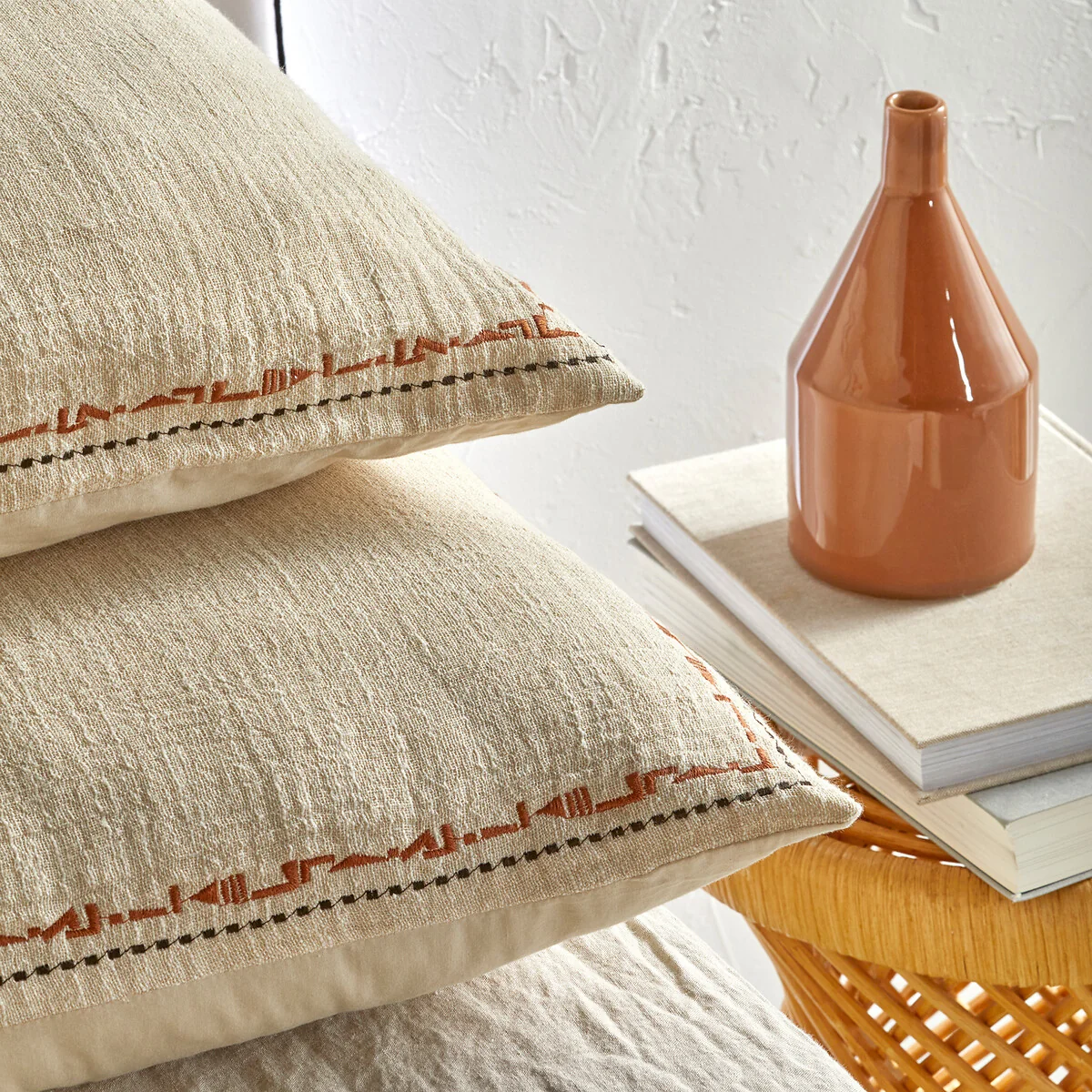 Thesari Two-Sided Linen and Cotton Muslin Duvet Cover – image 2