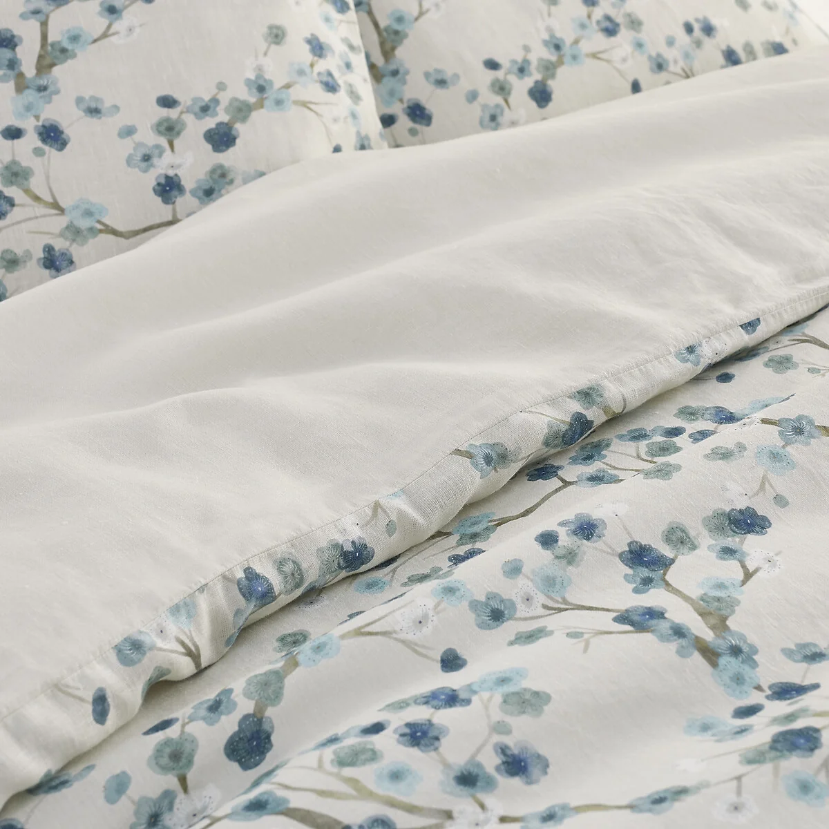 Nagoya Floral Organic Cotton & Hemp Duvet Cover – image 3