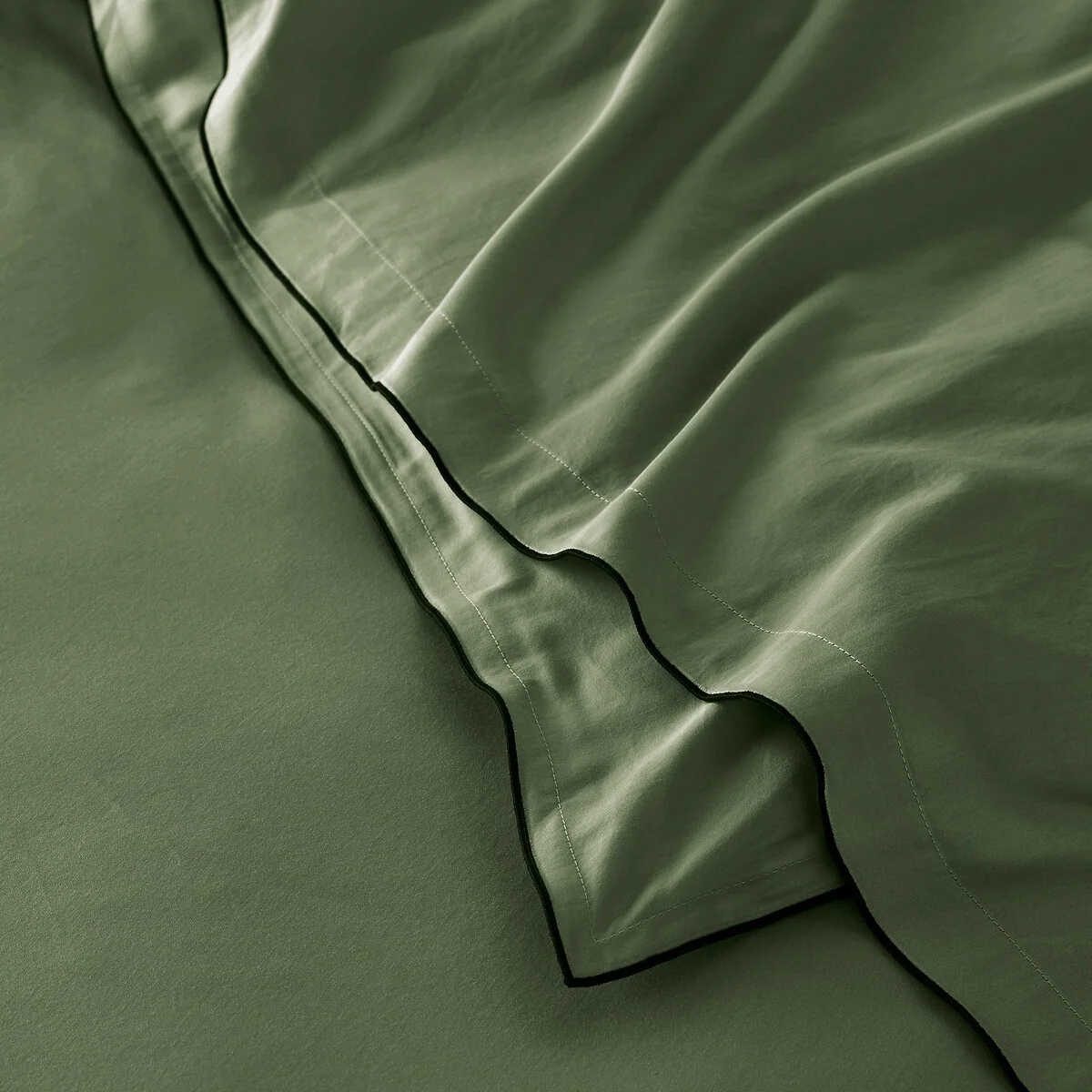 Victor Plain Washed Cotton Satin 300 Thread Count Duvet Cover – image 4