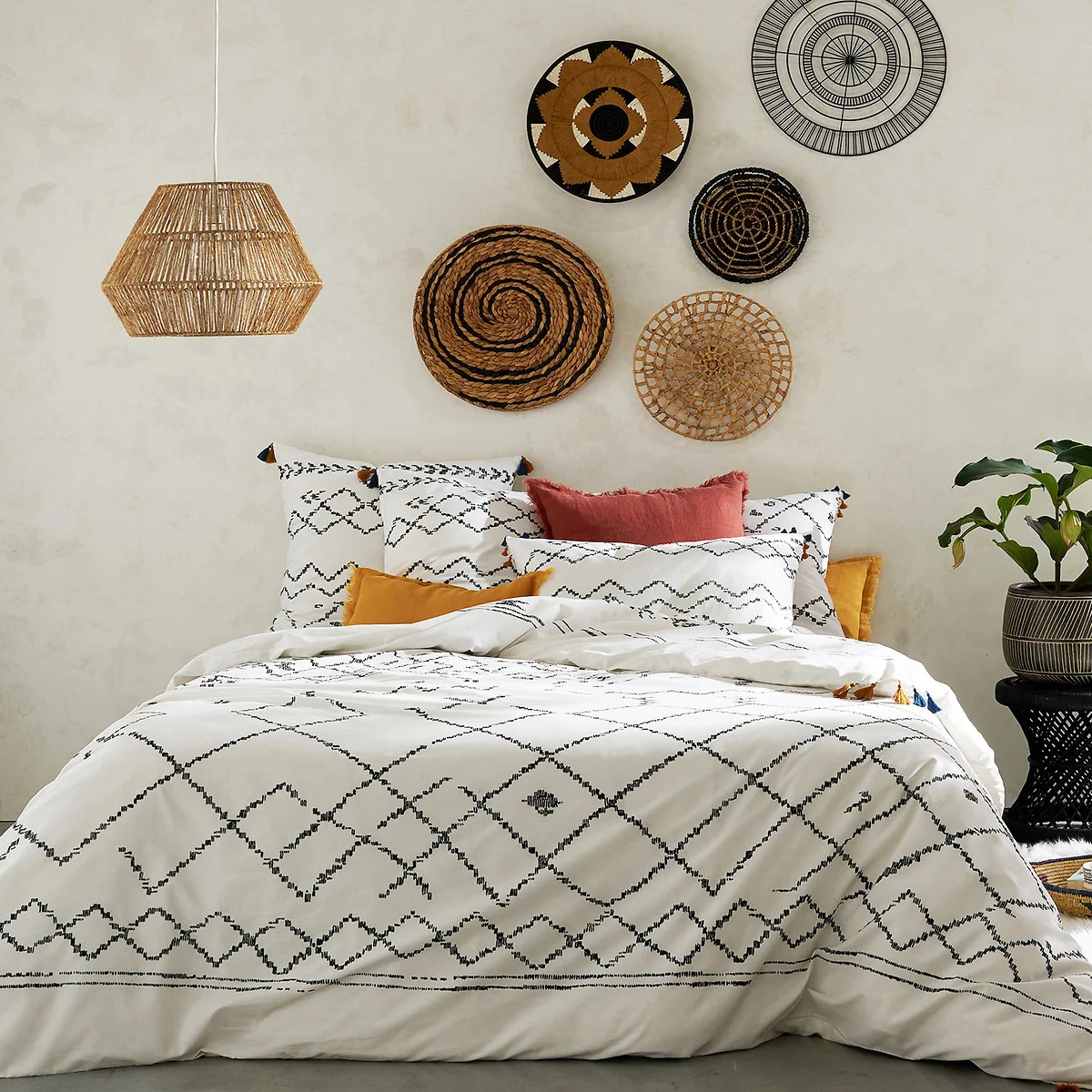 Afaw Tribal Cotton Duvet Cover – image 1