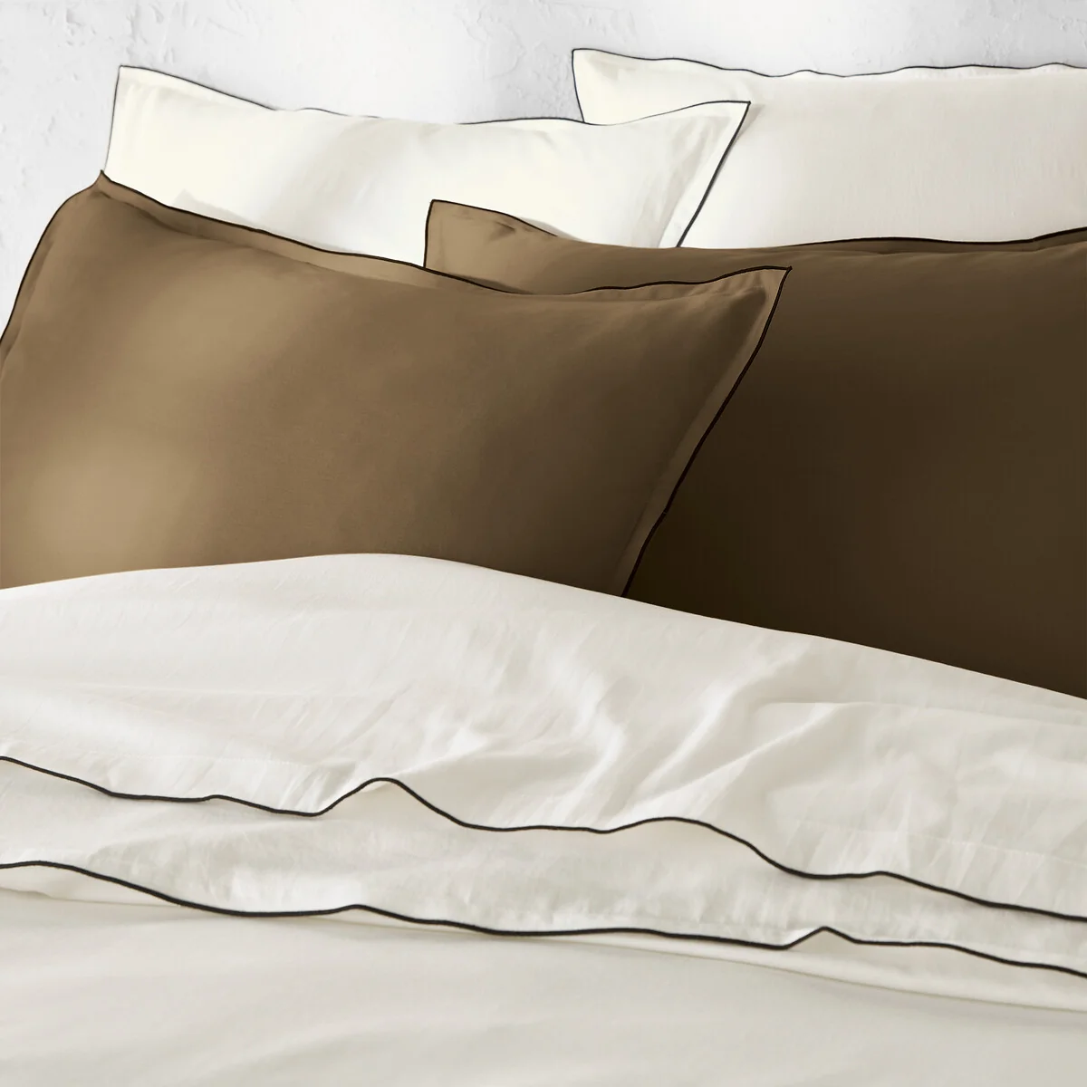 Victor Plain 100% Washed Cotton Satin 300 Thread Count Duvet Cover – image 2