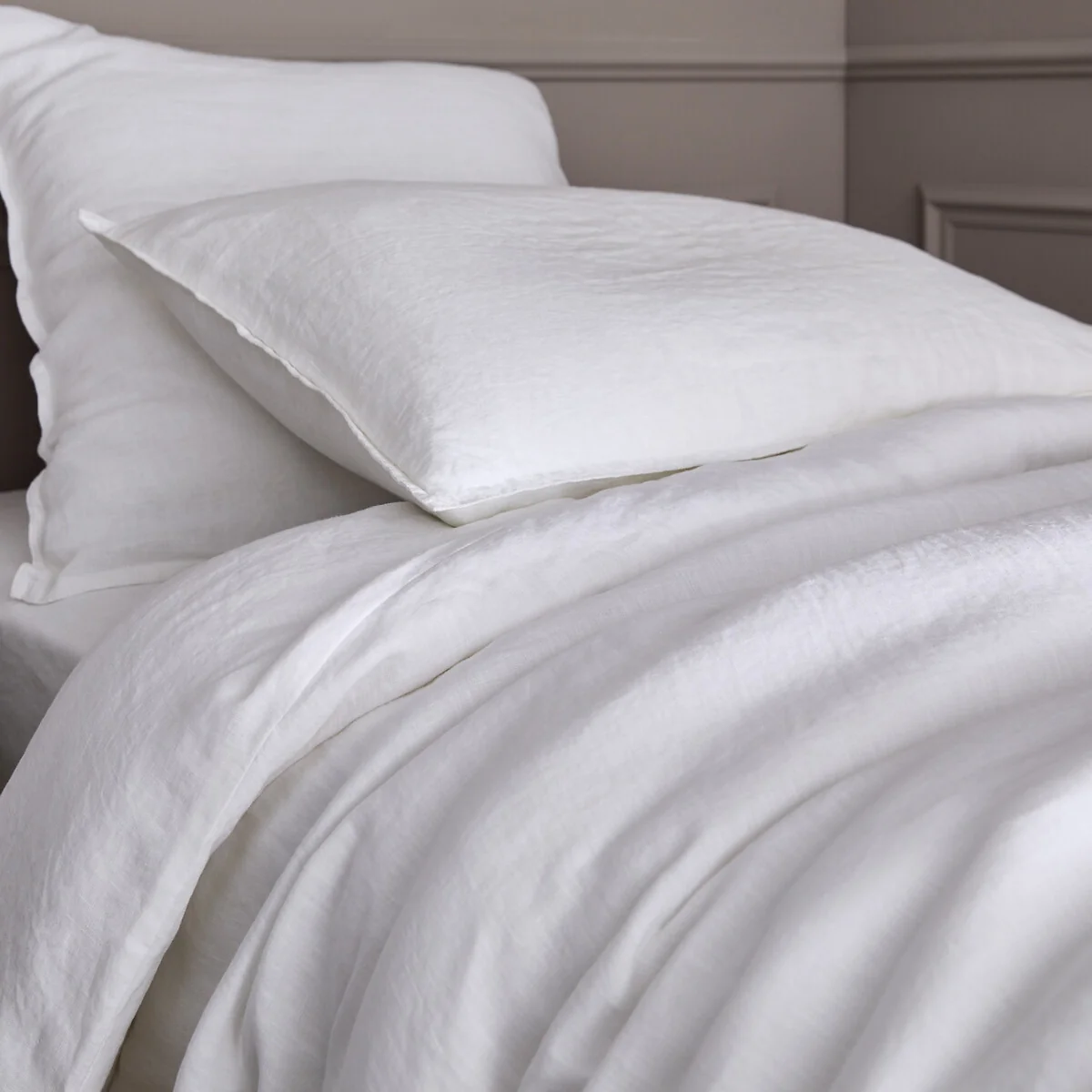 Elina 100% Washed Linen Duvet Cover – image 2