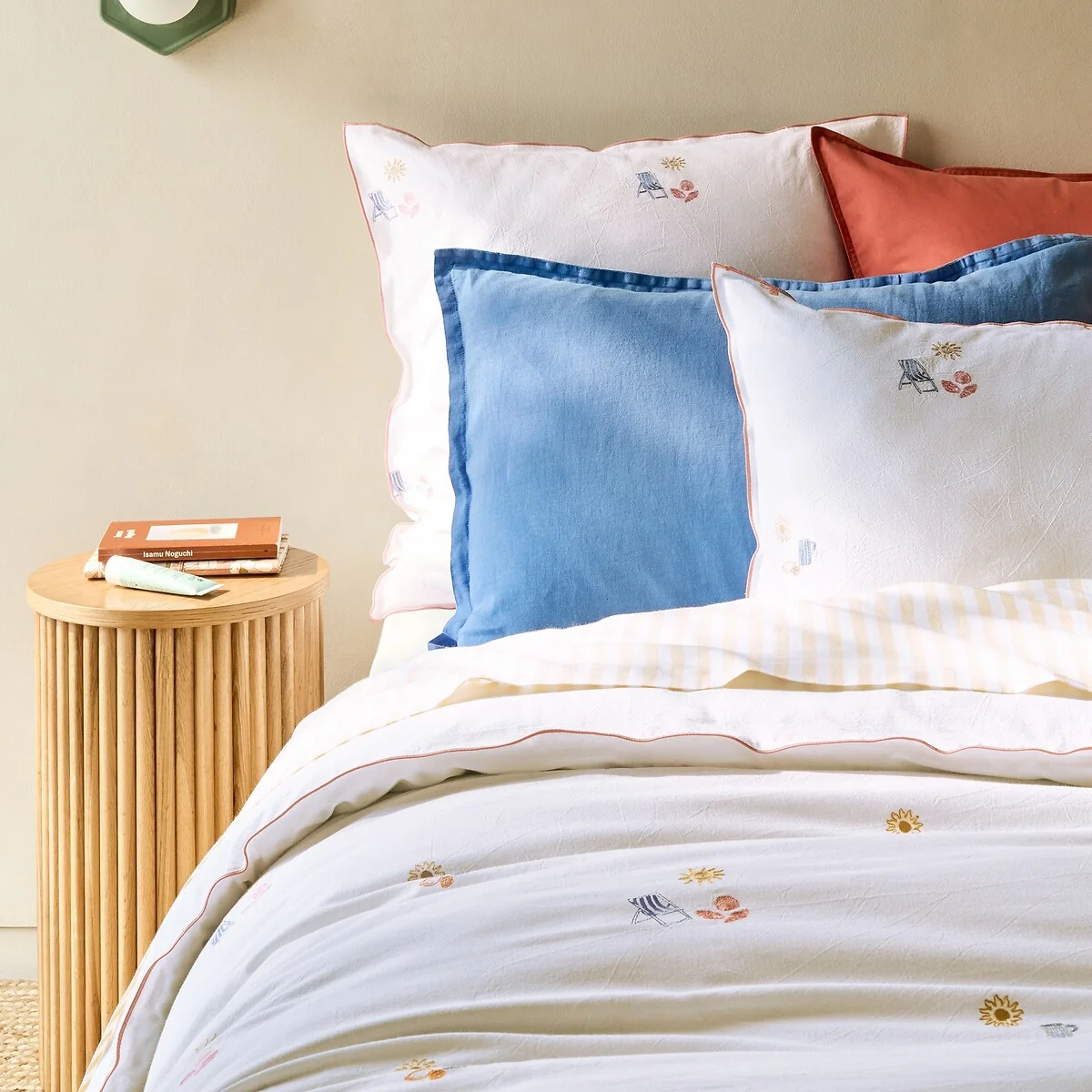 Somero Embroidered Cotton Vintage Duvet Cover – image 1