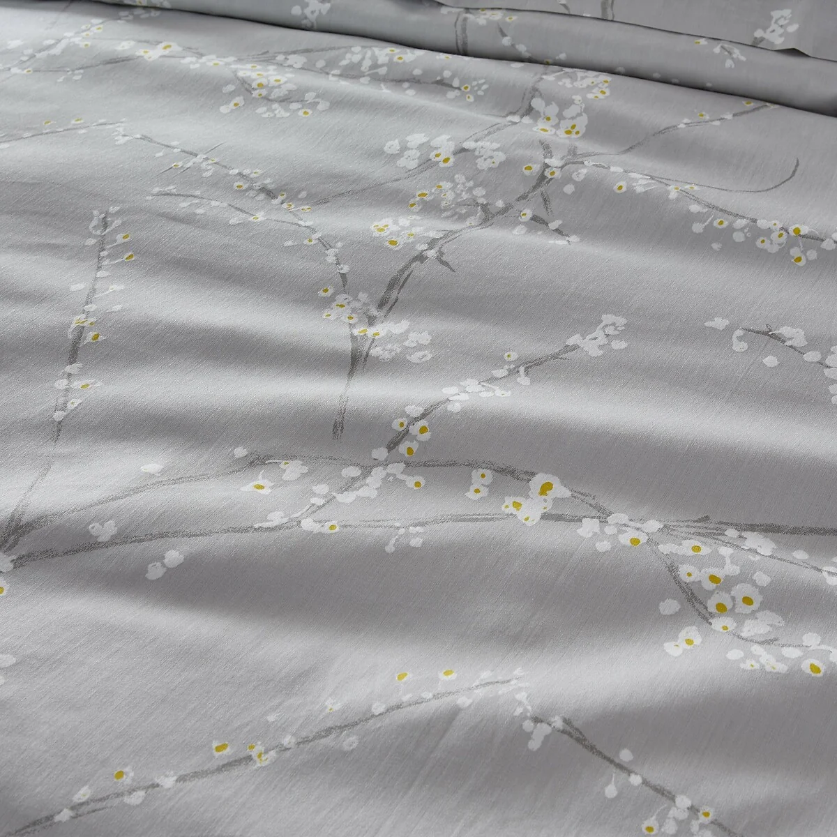 Natsumi Cotton Satin Duvet Cover – image 2
