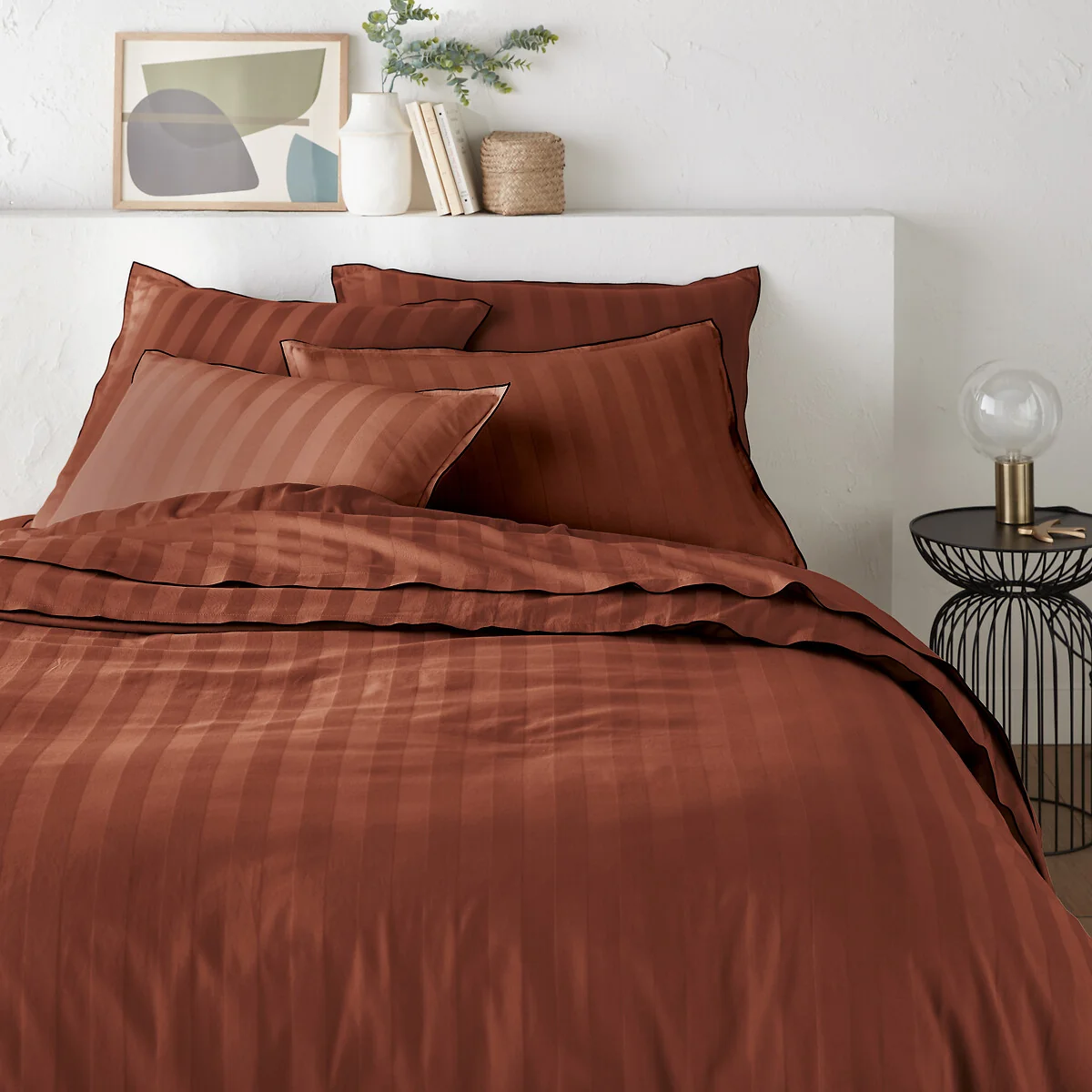 Victor Striped Washed Cotton Satin 300 Thread Count Duvet Cover – image 1