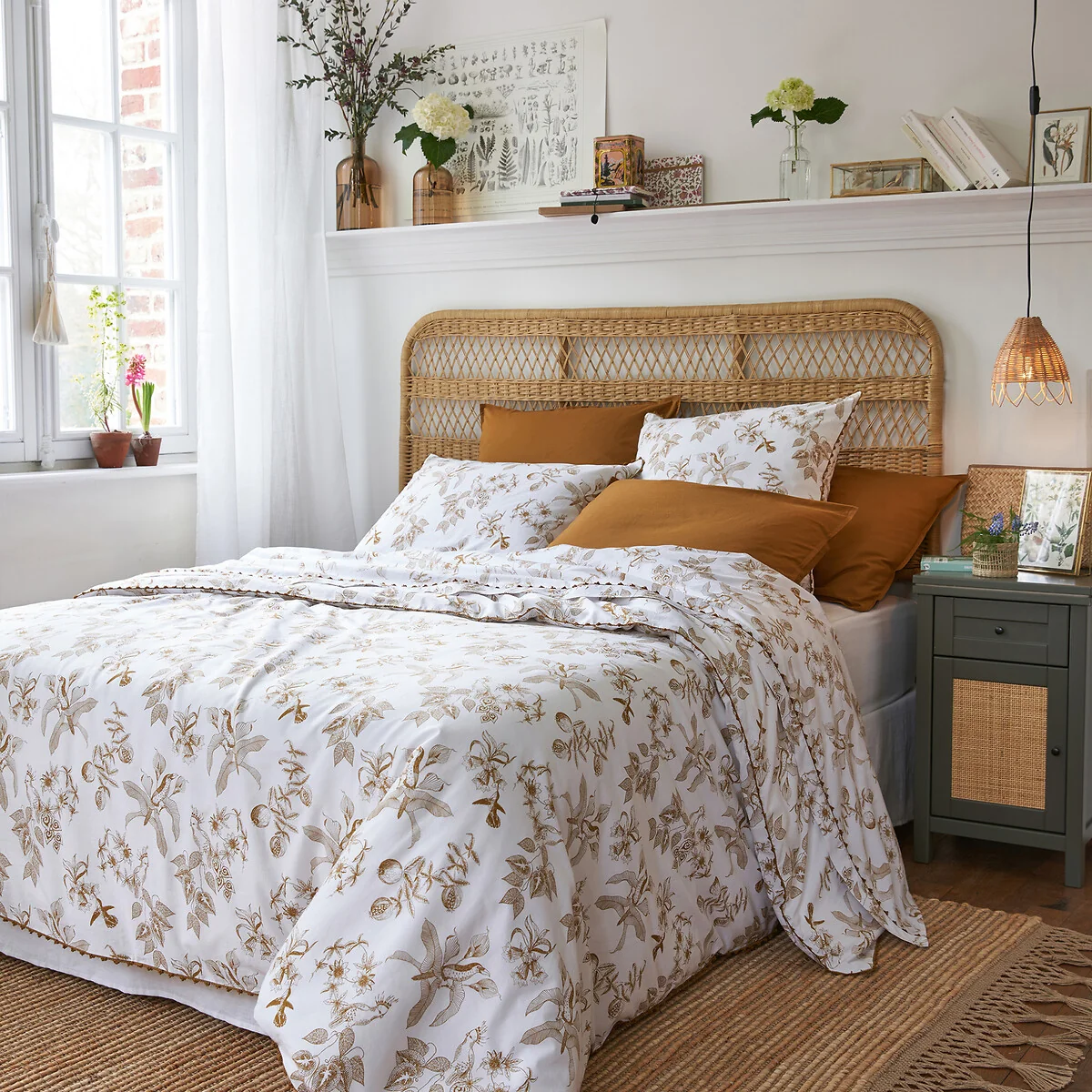 Granadille Monochrome Floral Crochet 100% Washed Cotton Duvet Cover – image 1