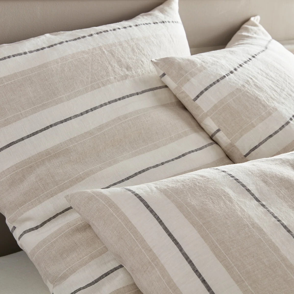 Makoun Washed Linen Duvet Cover – image 3