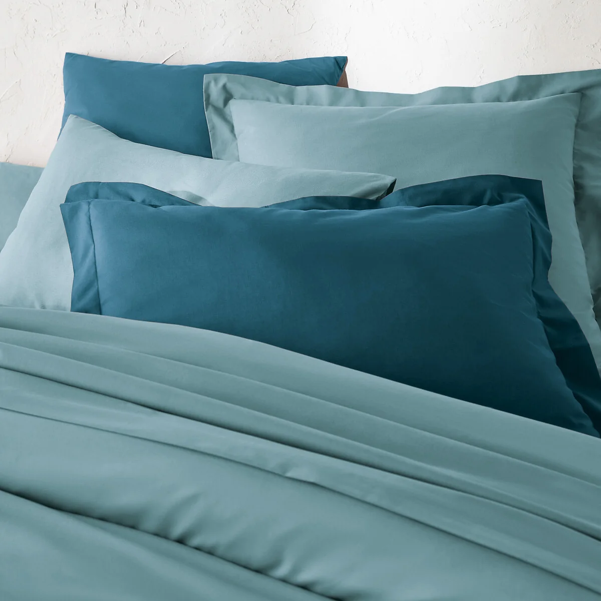 Scenario Plain Polycotton Duvet Cover – image 2