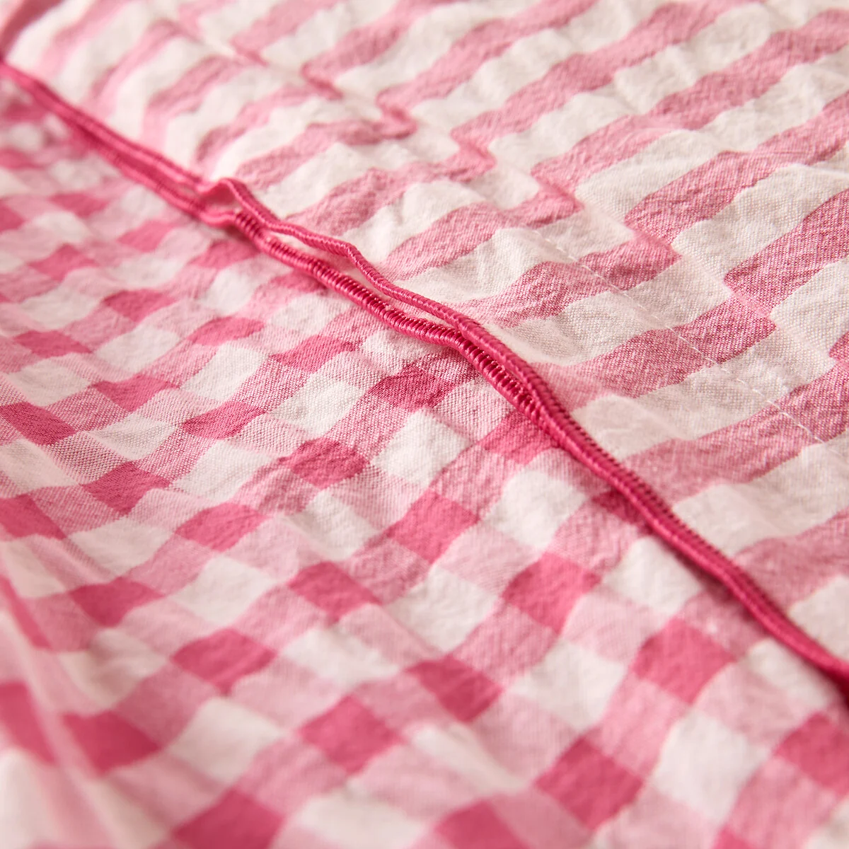 Cottage Raspberry Cotton Seersucker Duvet Cover – image 4