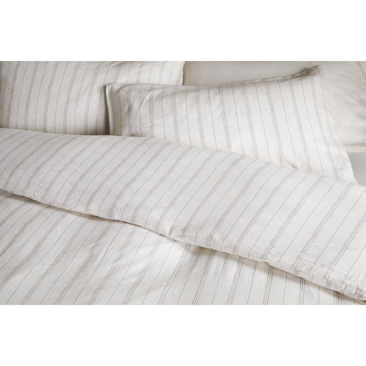 nkuku Anta Hemp & Cotton Duvet Cover | Textiles | Sage Green | Super King – image 3