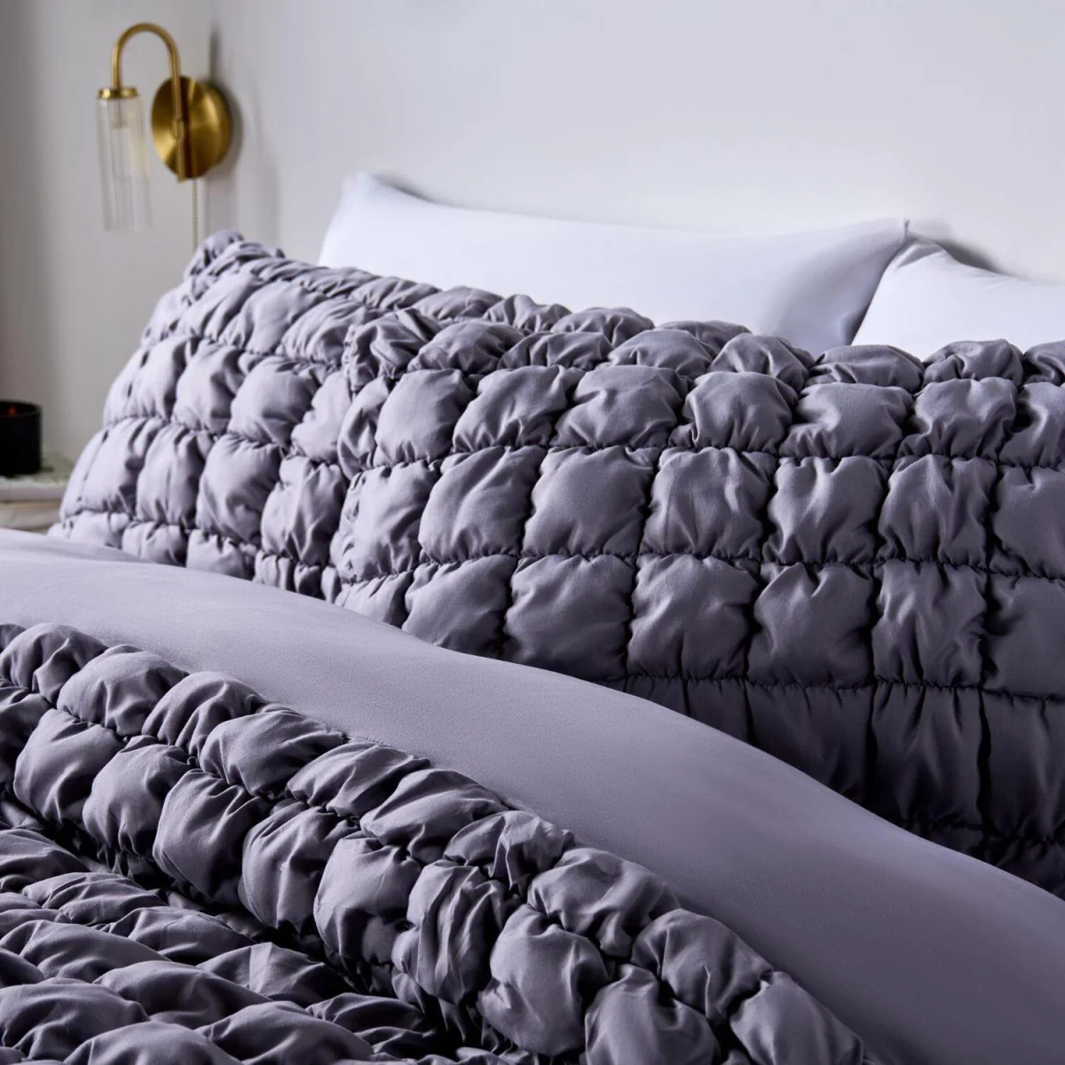 OHS Quilted Seersucker Duvet Cover Set - Multi / 1.31kg – image 3