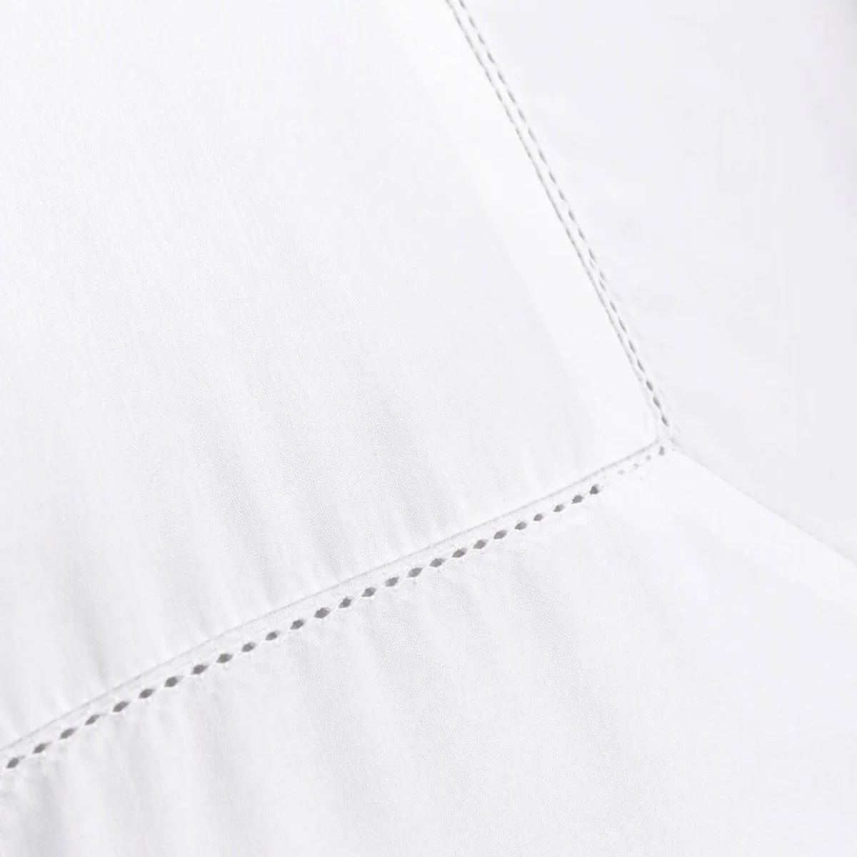 Martex Embroidered Duvet Cover Set - White / King – image 3