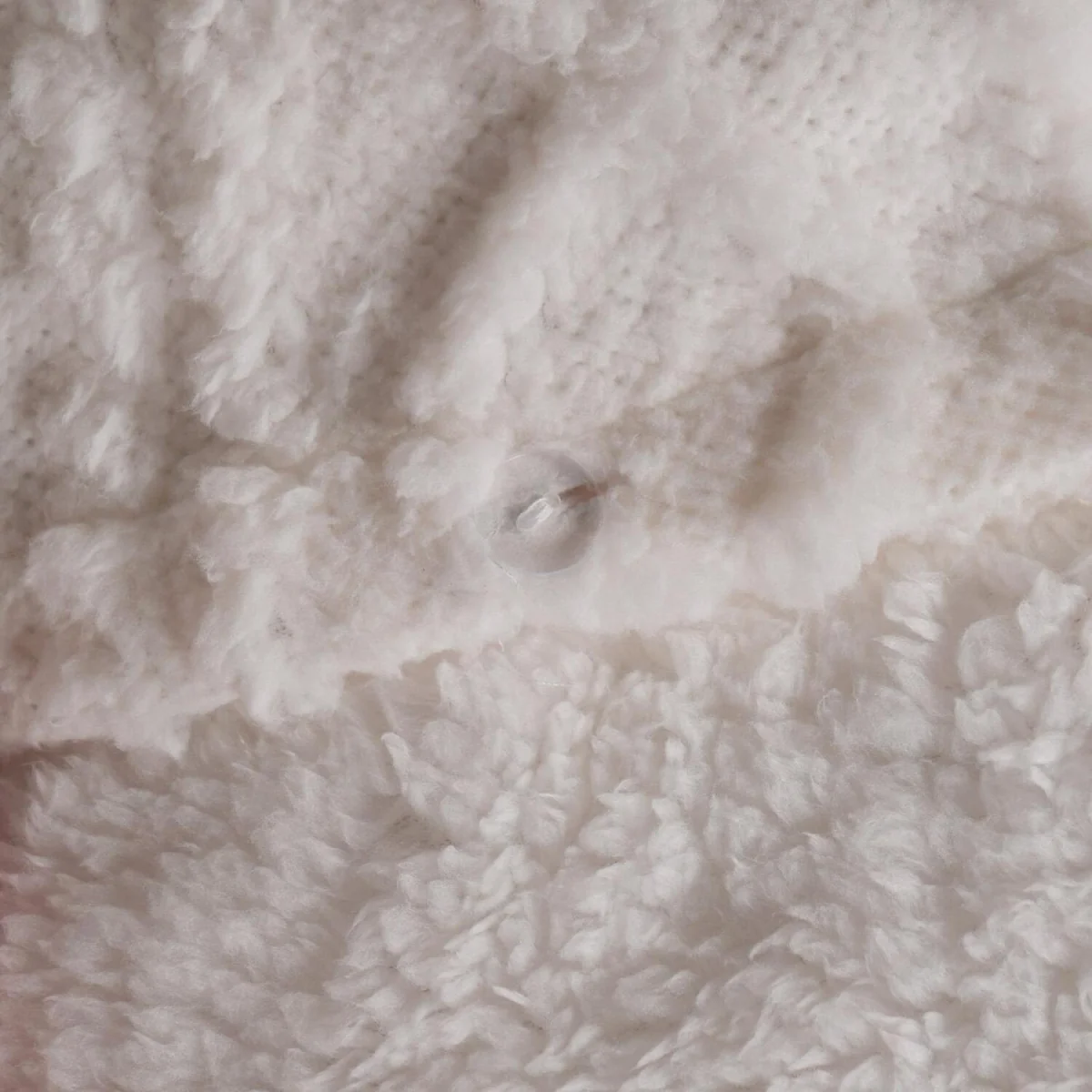 OHS Cable Knit Fleece Duvet Cover Set - Natural / 2kg – image 5