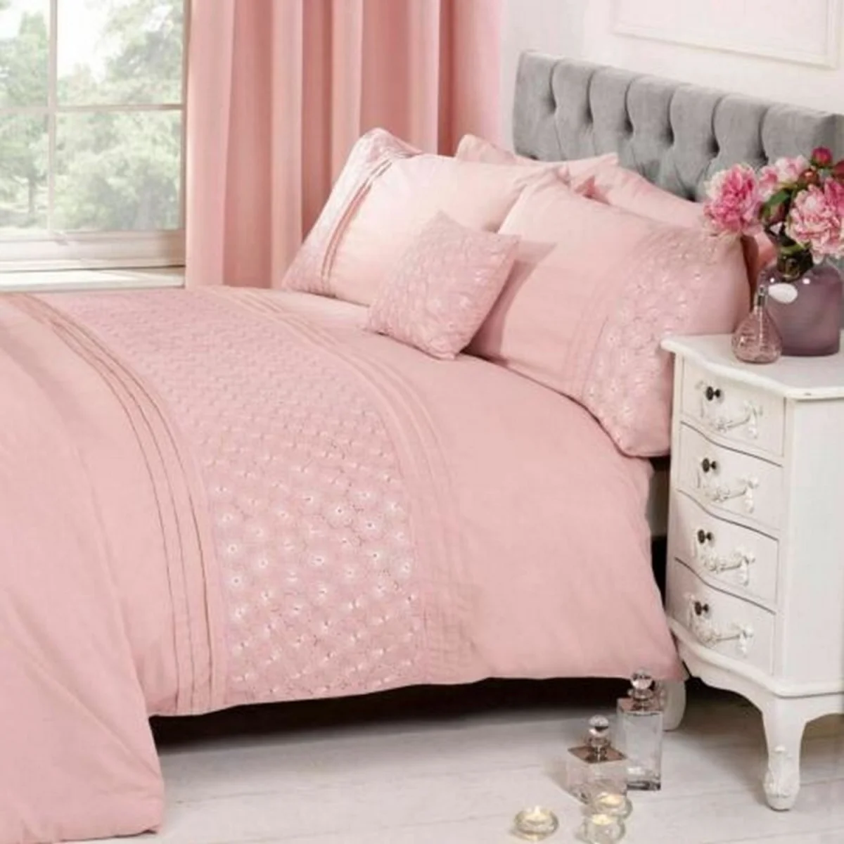 Rapport Everdean Embroidered Duvet Cover Set - Pink – image 1