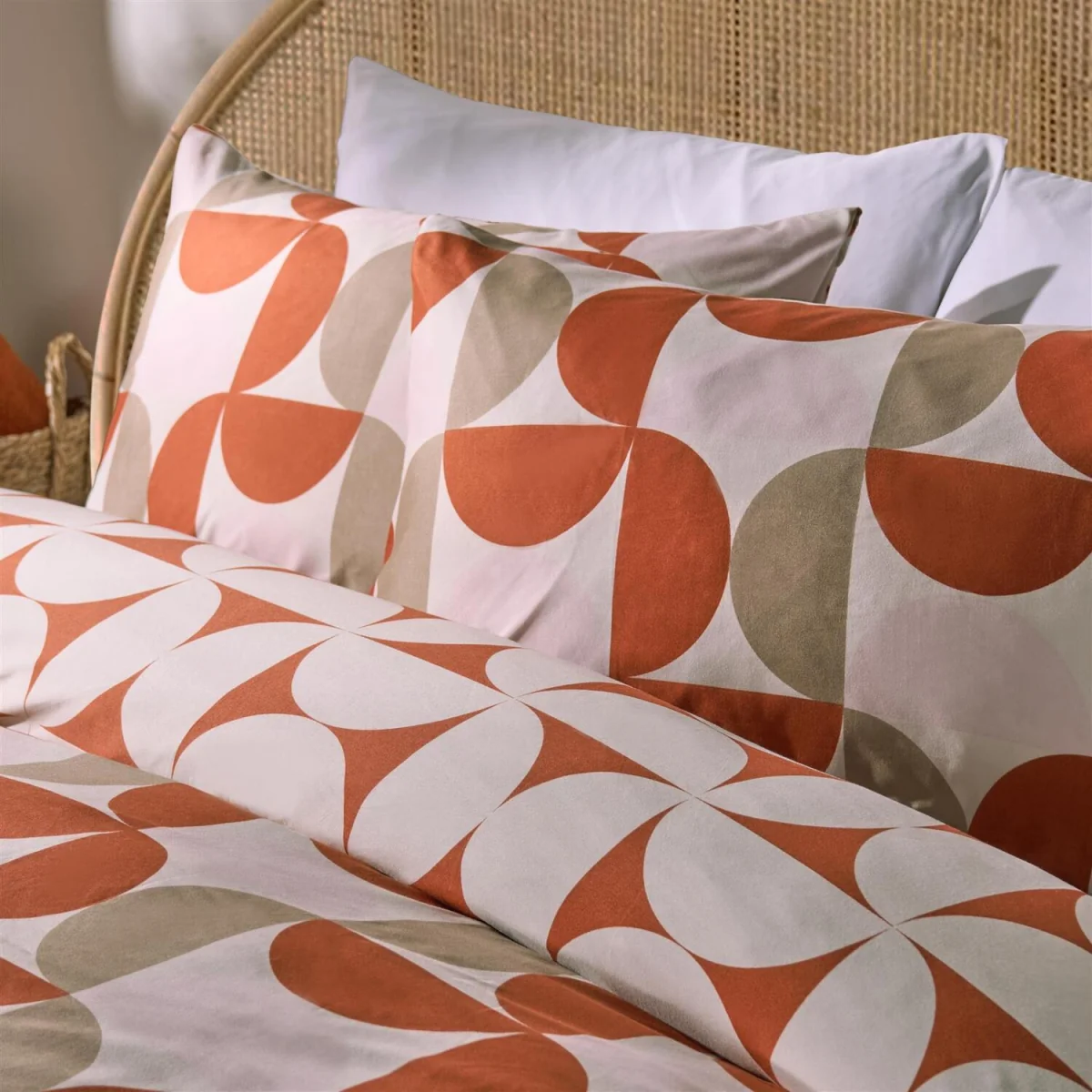 OHS Moroccan Abstract Duvet Cover Set - Rust/ Natural / 0.99kg – image 1