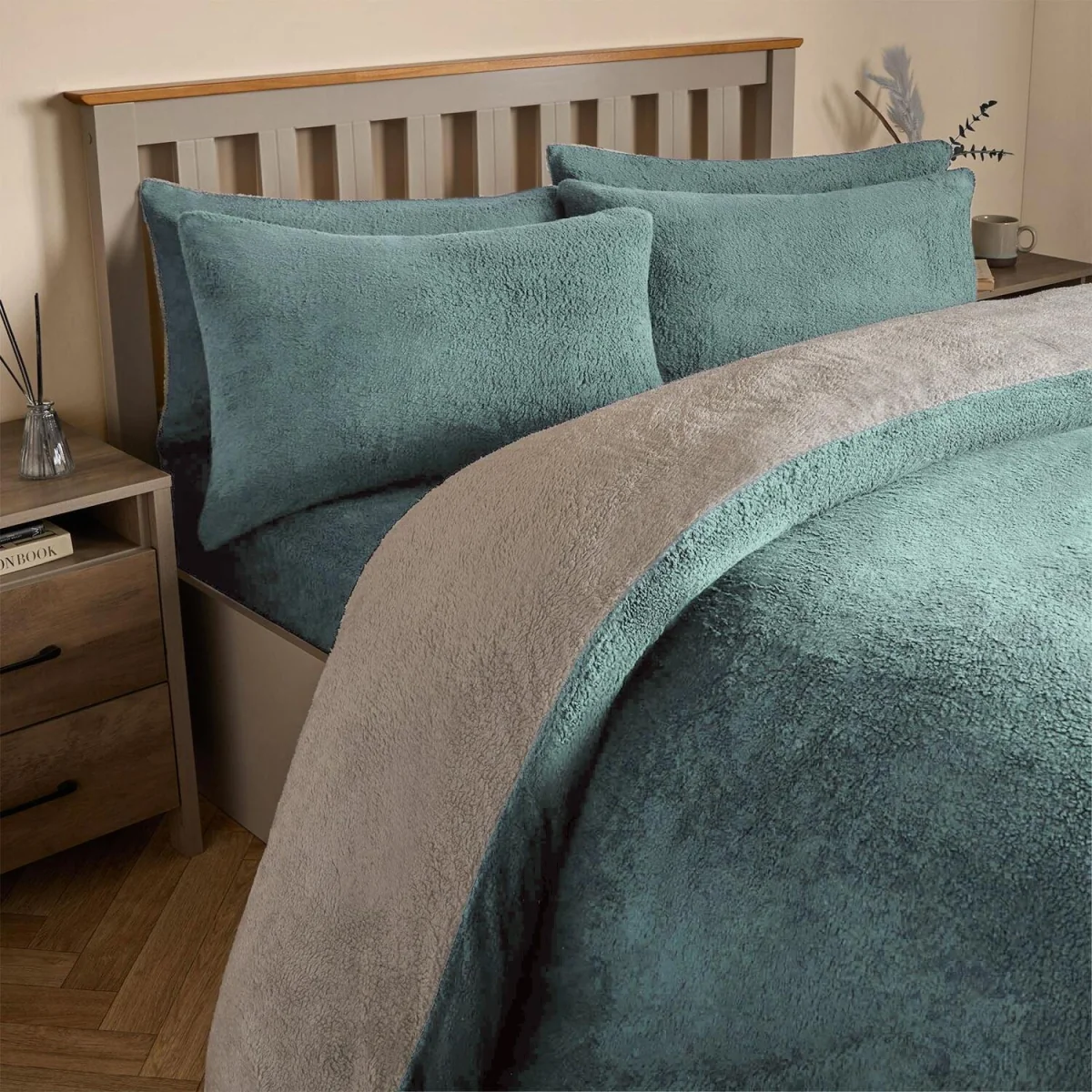 OHS Teddy Fleece Reversible Duvet Cover Set - Duck Egg/Grey / 32cm / 1.67kg – image 3