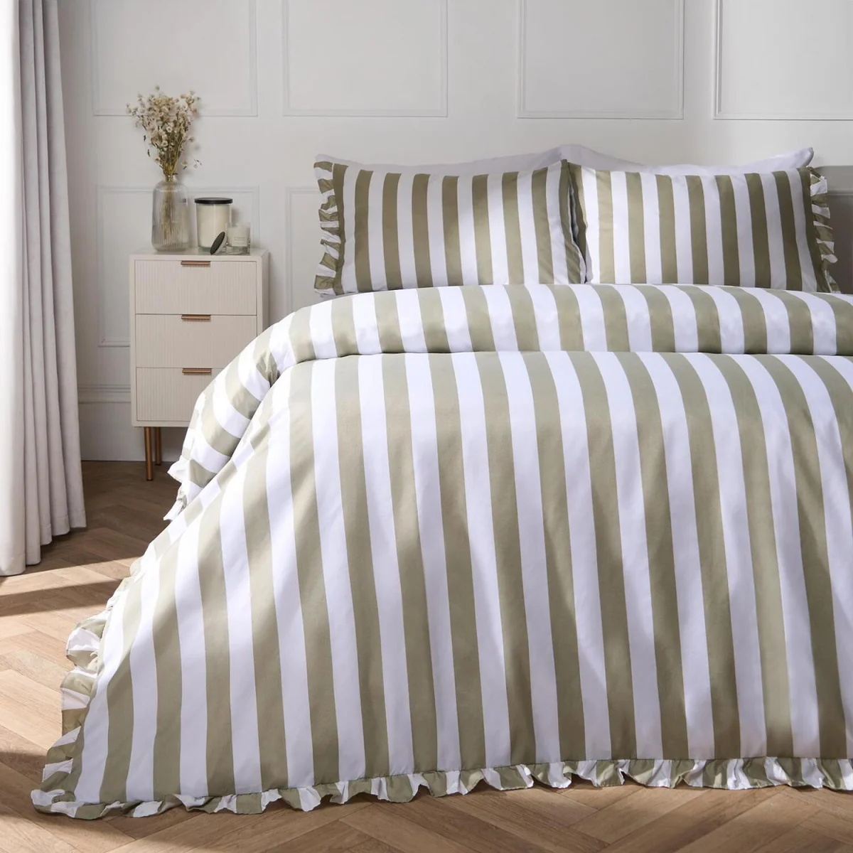 OHS Stripe Print Frill Edge Duvet Cover Set - Sage / 0.83kg – image 2