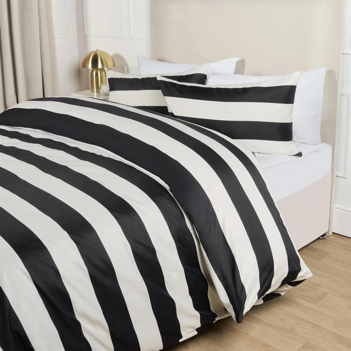 OHS Mono Stripe Duvet Cover Set - Monochrome / 0.8kg – image 2