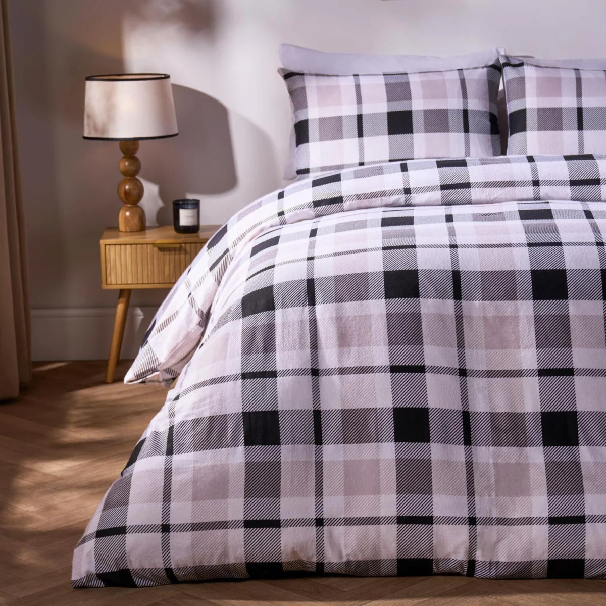 OHS Farmers Check Brushed Cotton Duvet Cover Set - Monochrome / 1.04kg – image 2