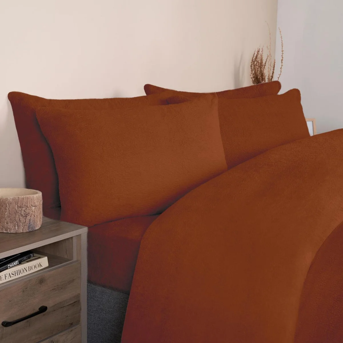 OHS Teddy Fleece Duvet Cover Set - Rust / 2.22kg / 33cm – image 4