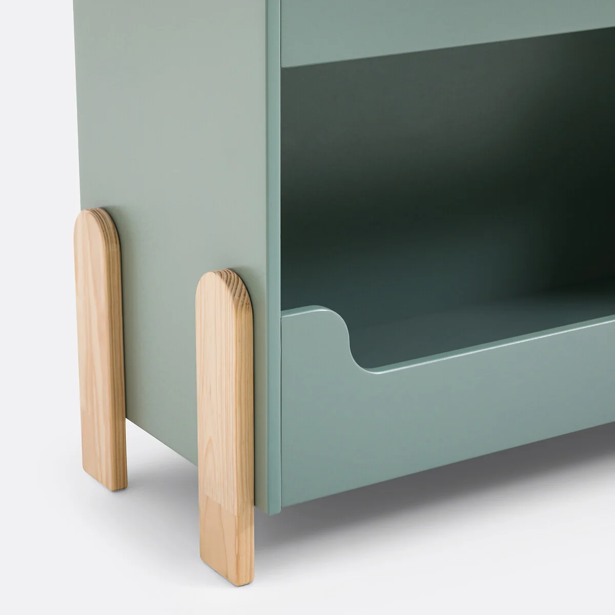 Arturo Children's Bookcase in Pine and MDF – image 6