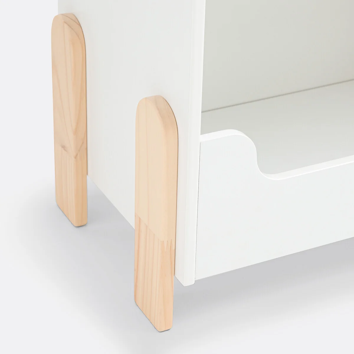 Arturo Children's Bookcase in Pine and MDF – image 5