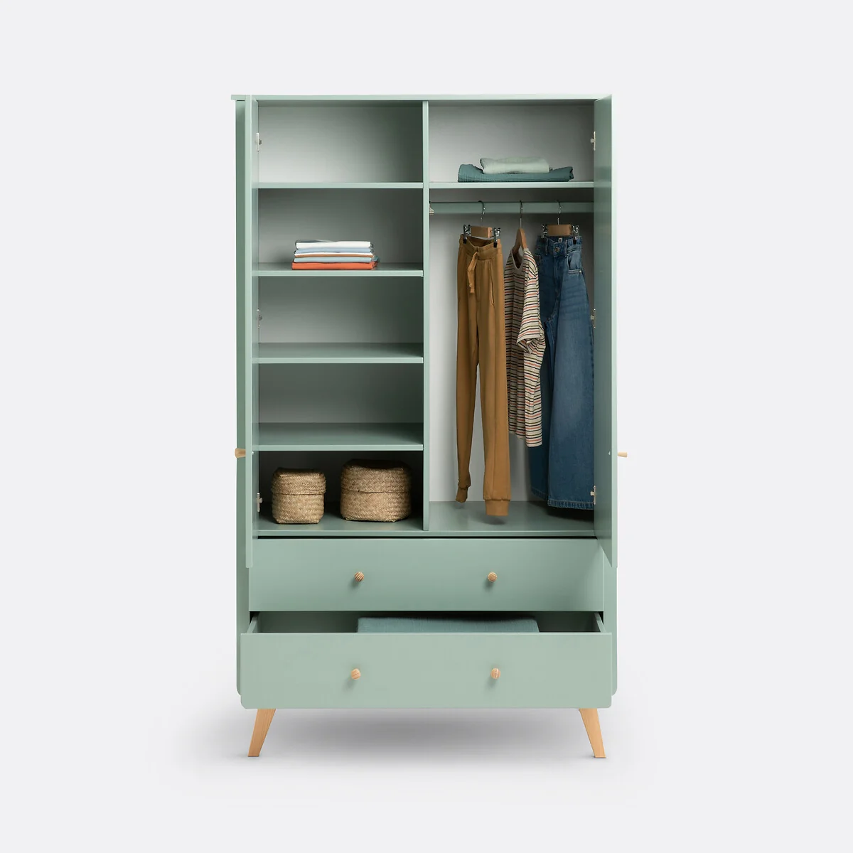 Willox Child's Wardrobe – image 4