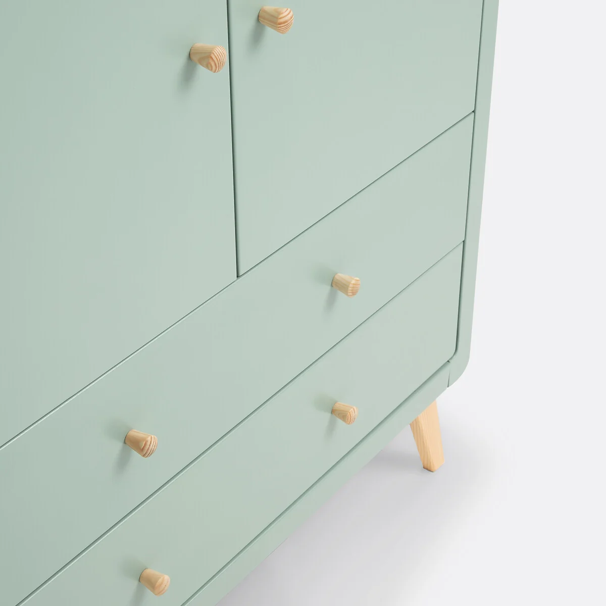 Willox Child's Wardrobe – image 5