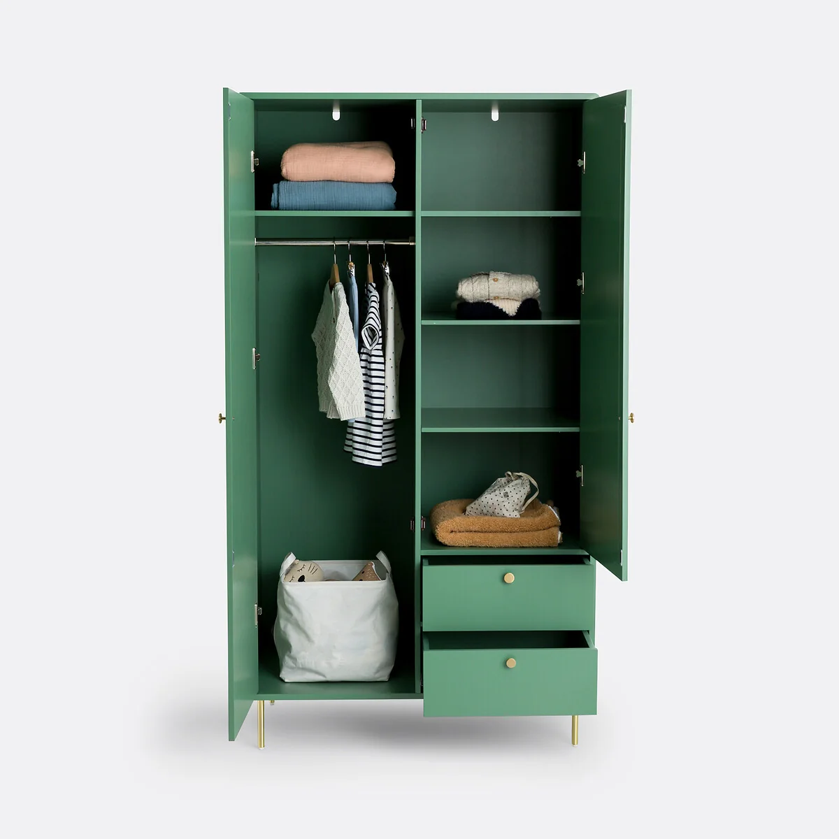 Redpop Child's Wardrobe – image 5