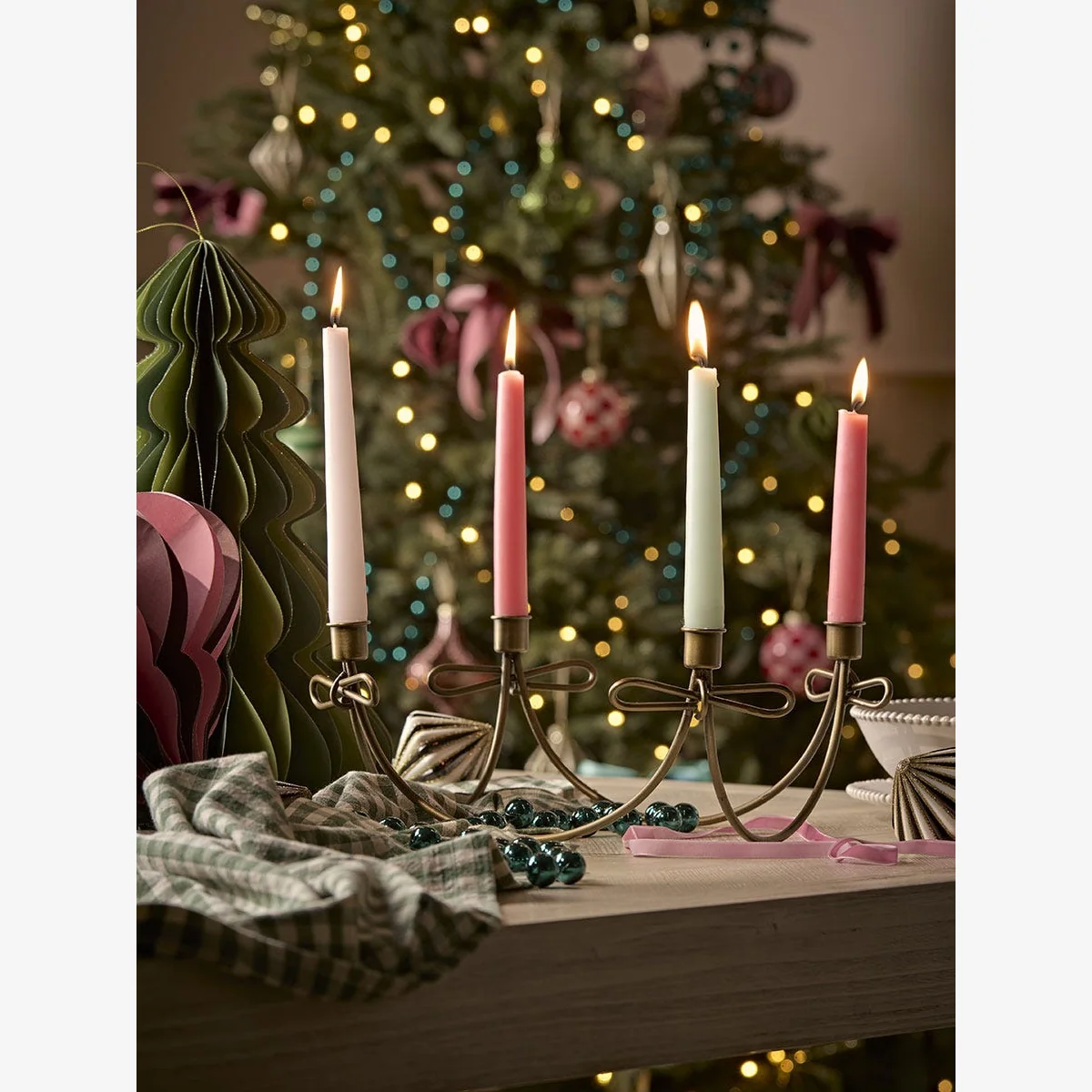 Jolly Bow Candle Holder