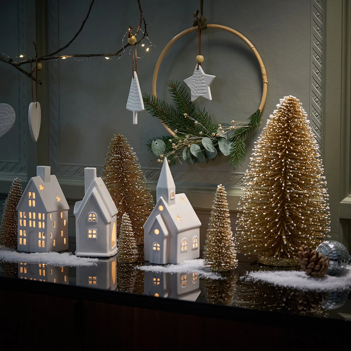 Caspar Ceramic House-Shaped Candle Holder – image 4