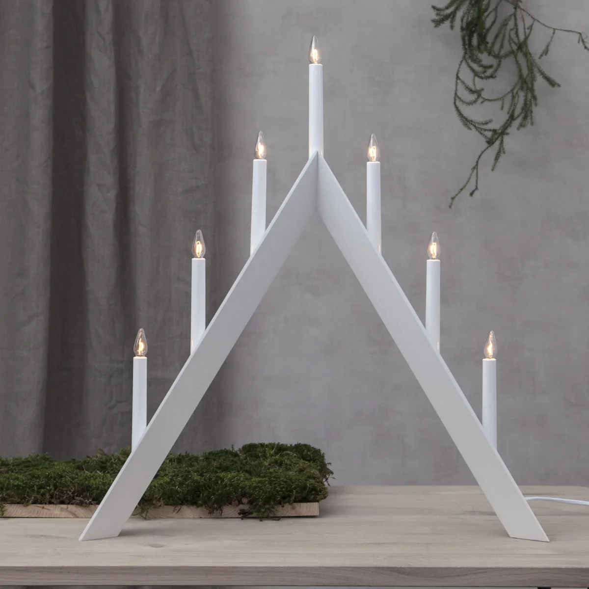 Arrow candle holders 64.5 cm White – image 3