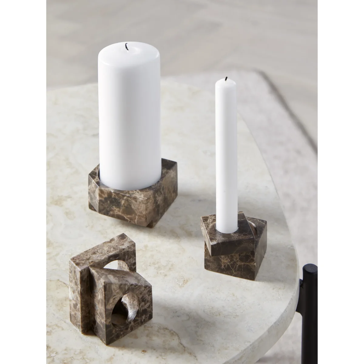 Woud Jeu de dés 2 candle holder marble Brown – image 2