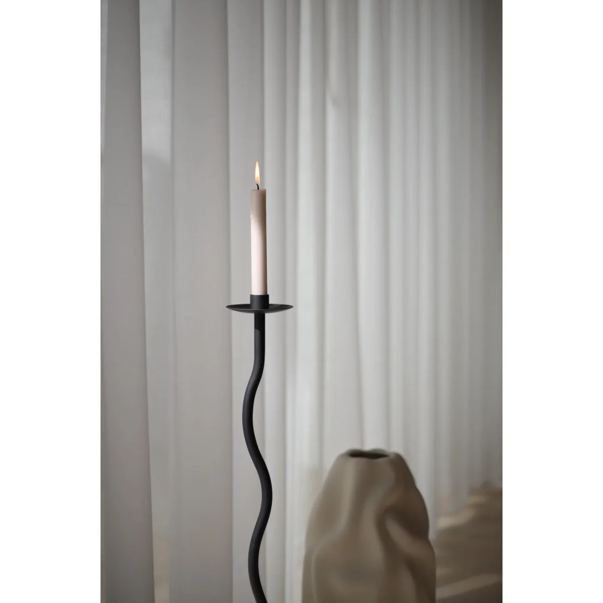 Cooee Design Curved candle holder 85 cm Black – image 2