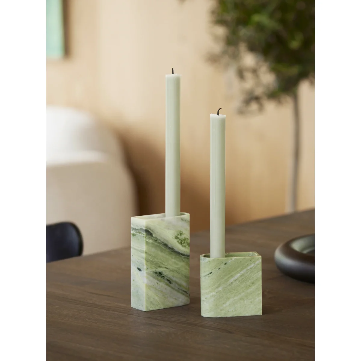 Northern Monolith candle holder medium Mixed green marble – image 2