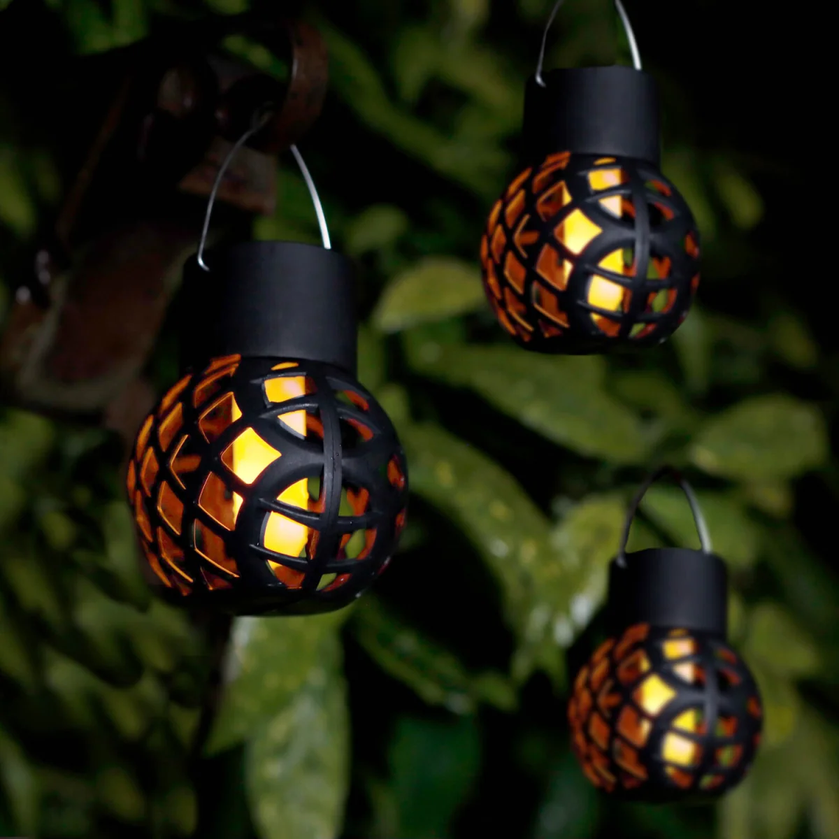 Pack of 6 Solar Hanging Dancing Flame Lantern Light - black