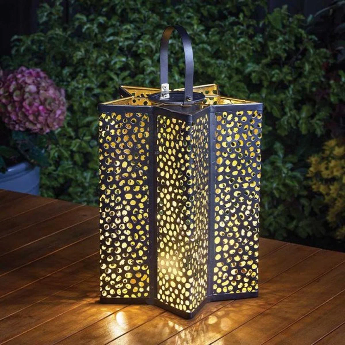 Solar Star Silhouette Garden Lantern - Black