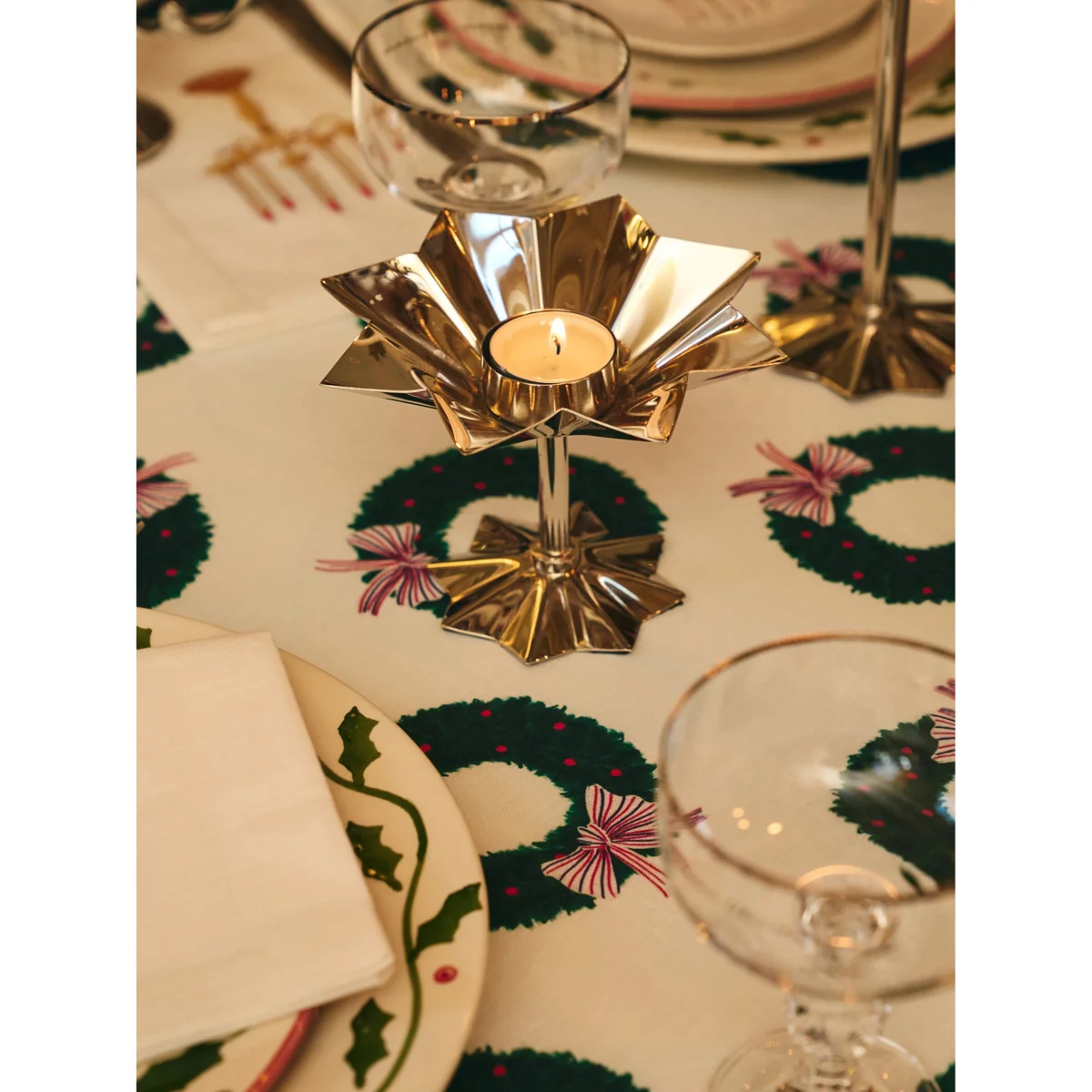 Stainless Steel Tealight Holder Frilly Argent – image 2