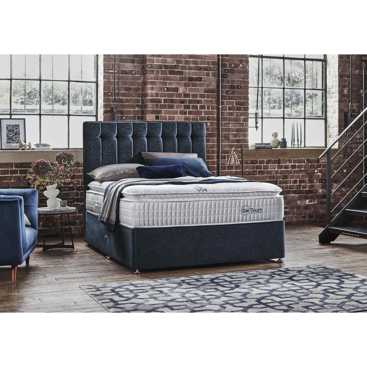 Sleepeezee - Geltouch Advanced 7500 Divan Set - Small Double – image 2