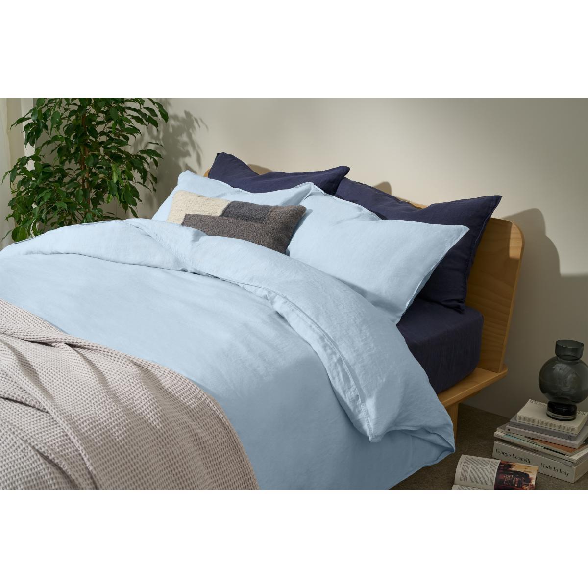 Brisa 100% Linen Duvet Cover, Super King, Sky Blue – image 5