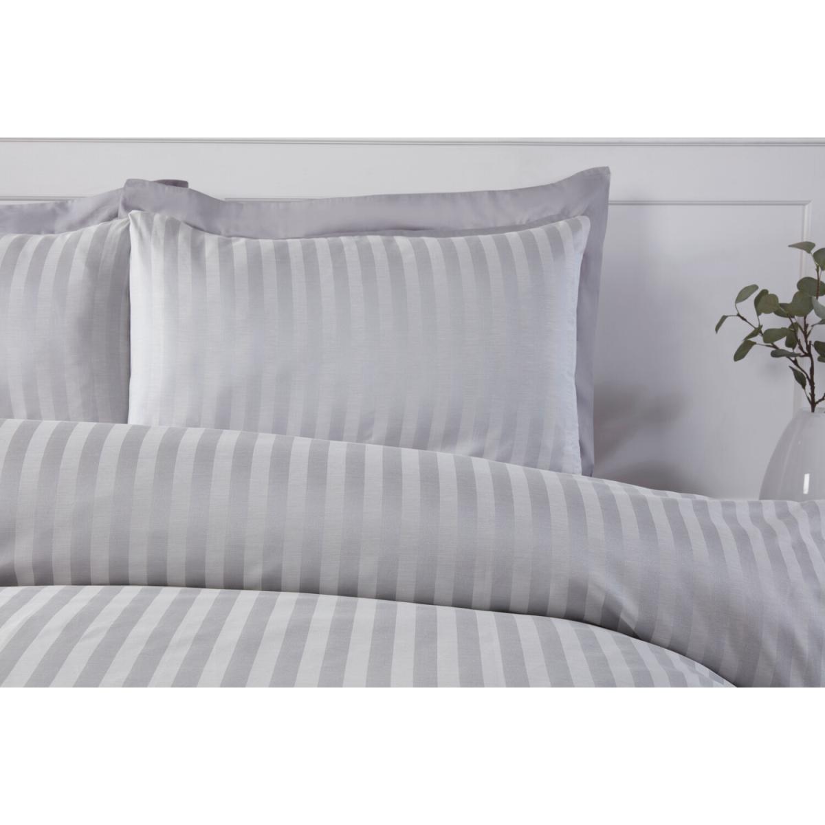 Monaco Satin Stripe Duvet Cover and Pillowcase Set - Silver / Superking – image 3