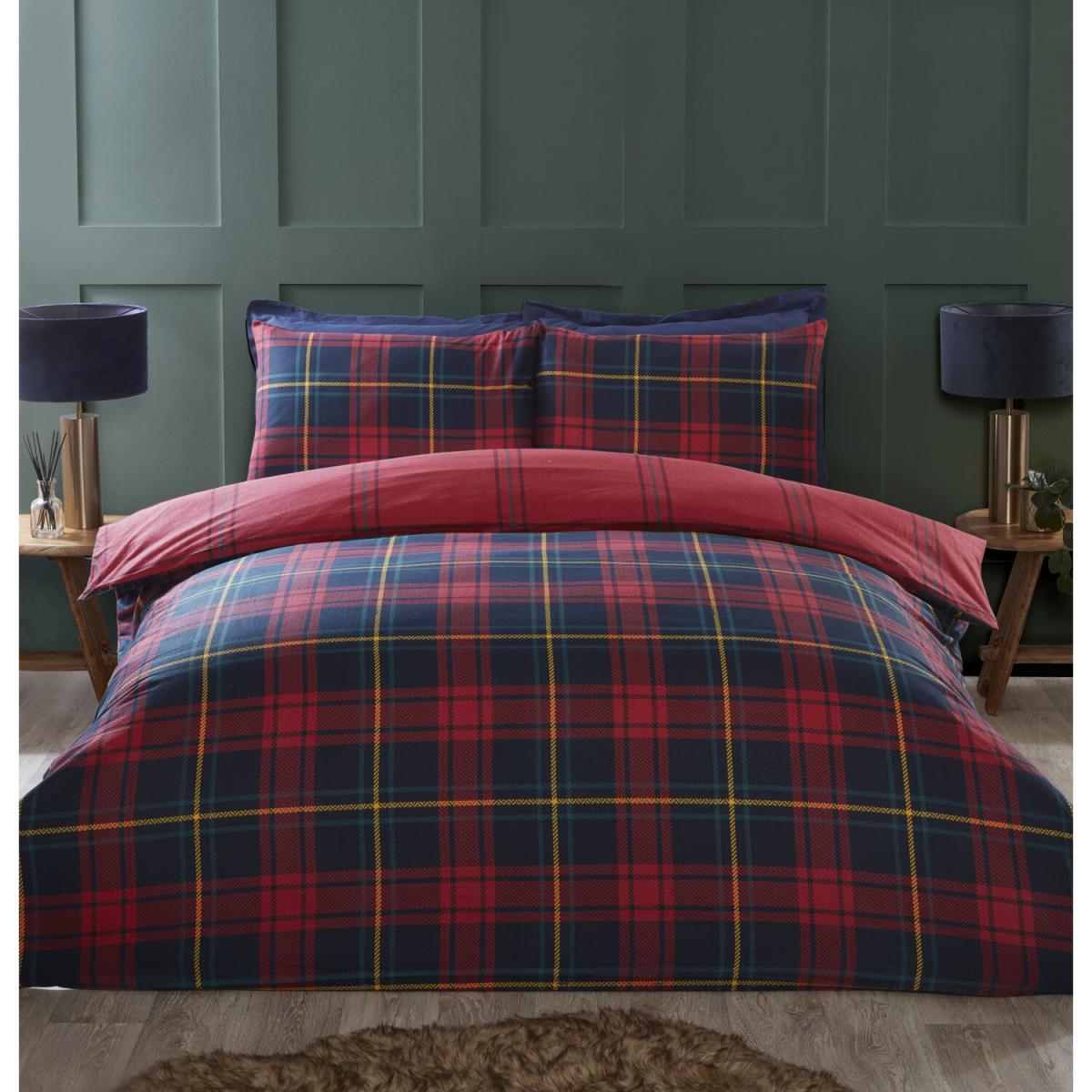 Kinsley Tartan Duvet Cover and Pillowcase Set - Red / Superking – image 3