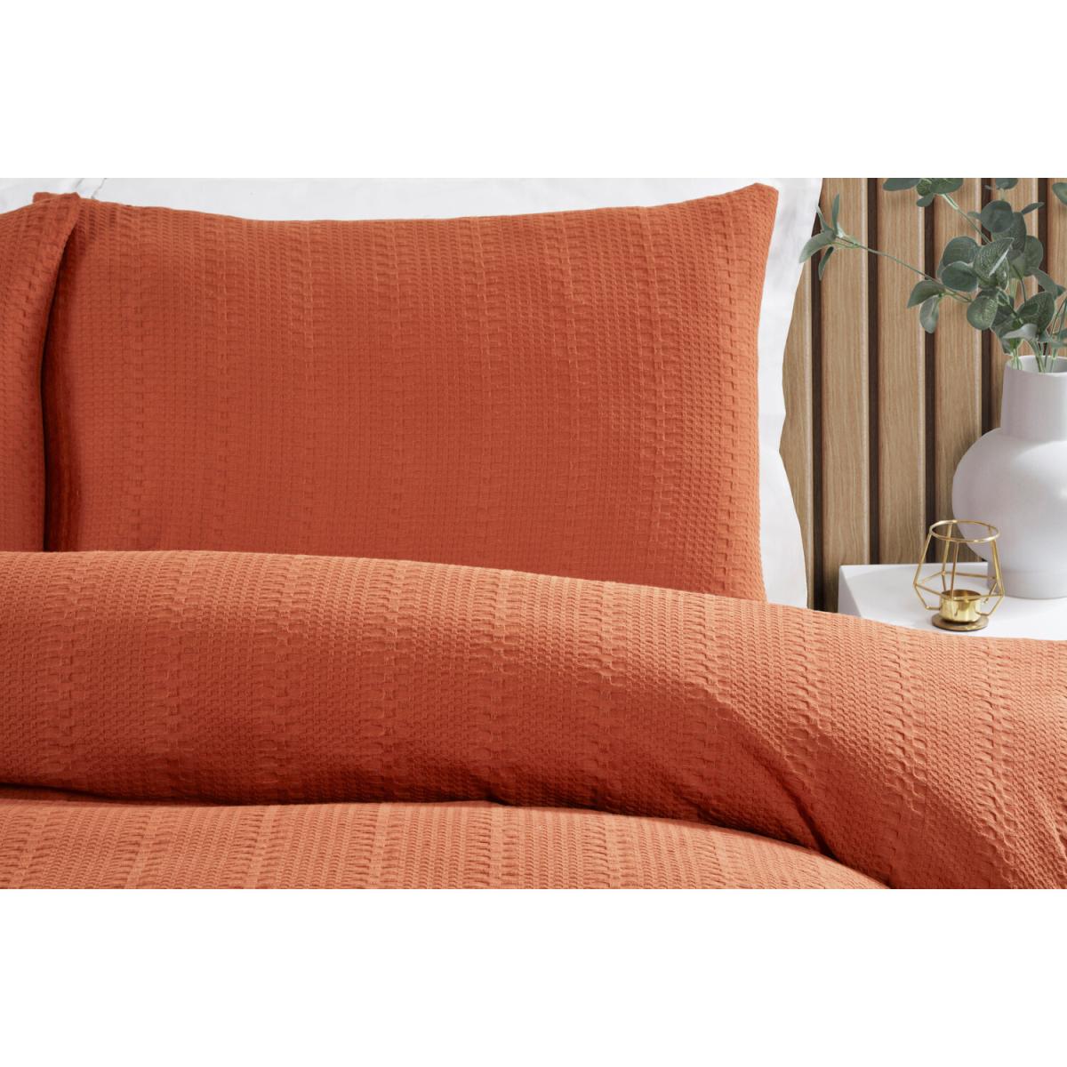 Merida Waffle Stripe Duvet Cover and Pillowcase Set - Rust / Superking – image 3