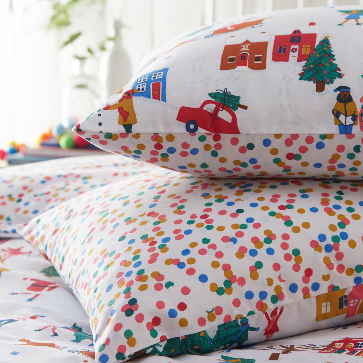 Festive Neighbourhood Duvet Cover Set - Multicolour / Superking – image 5